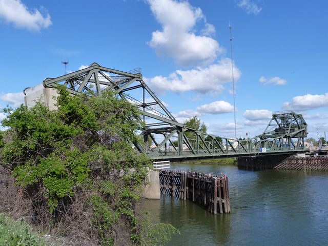 Walnut Grove Bridge