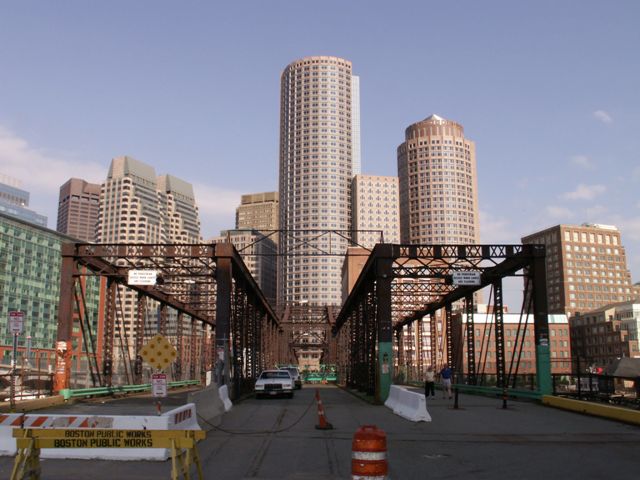 Northern Avenue Bridge