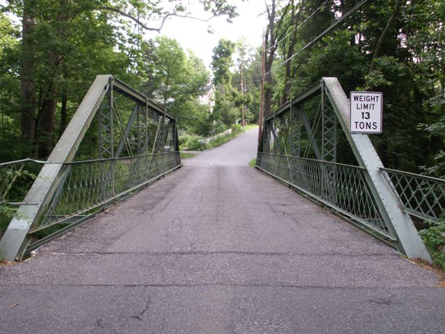 Bell Avenue Bridge