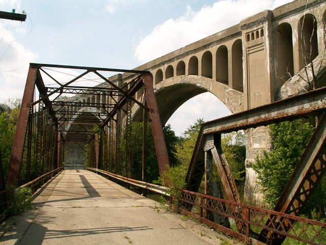 Gearhart Road Bridge