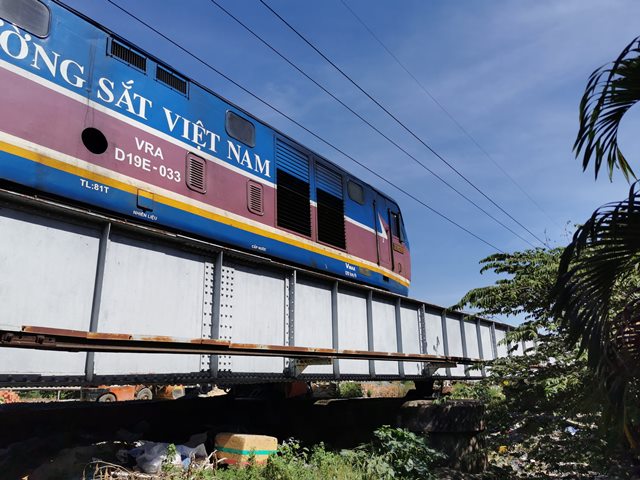 Cầu đường ray Rạch Lăng (Lăng Canal Railway Bridge)