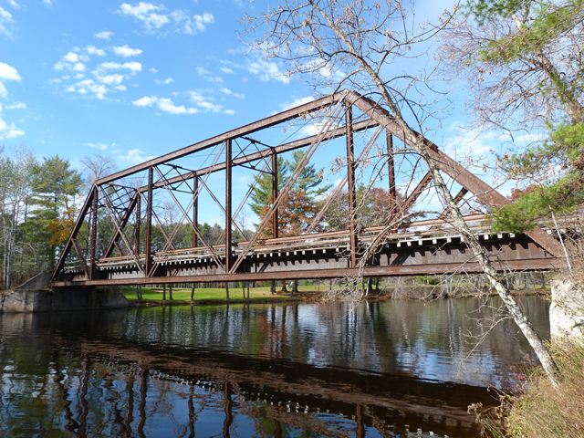 Miscauno Island Bridge Middle