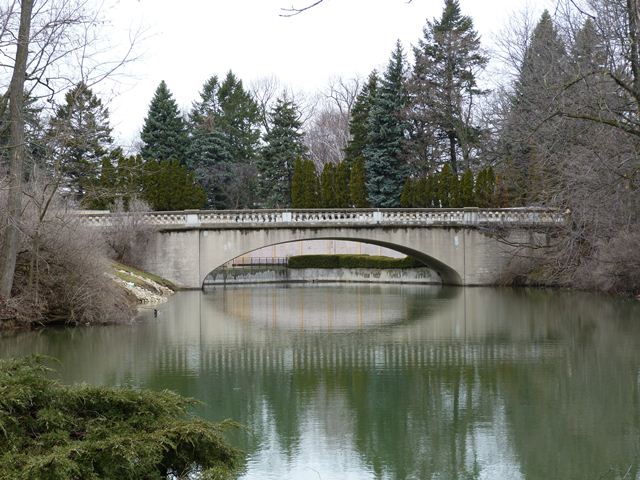 Mound Cemetery Bridge