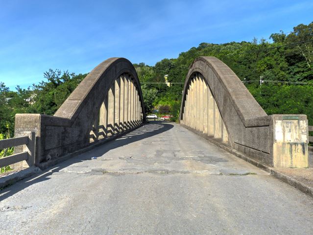 Hinton Main Street Bridge