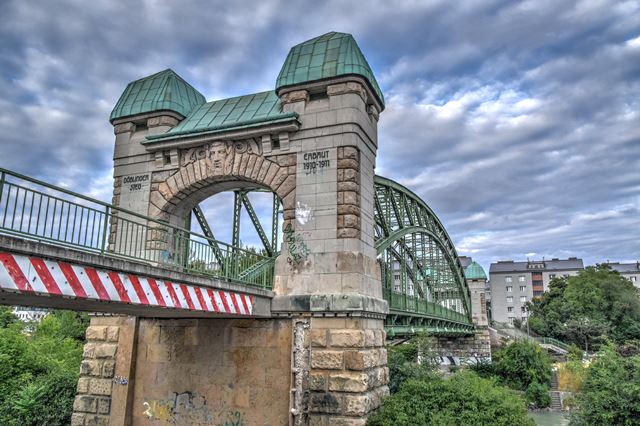 Döblinger Steg (Döblinger Footbridge)