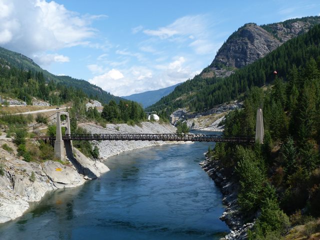 Brilliant Suspension Bridge