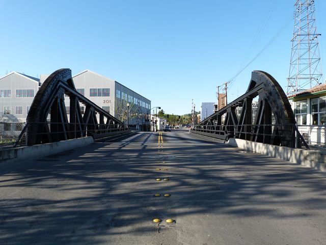 D Street Bridge