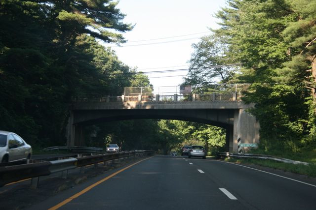 West Rocks Road Bridge