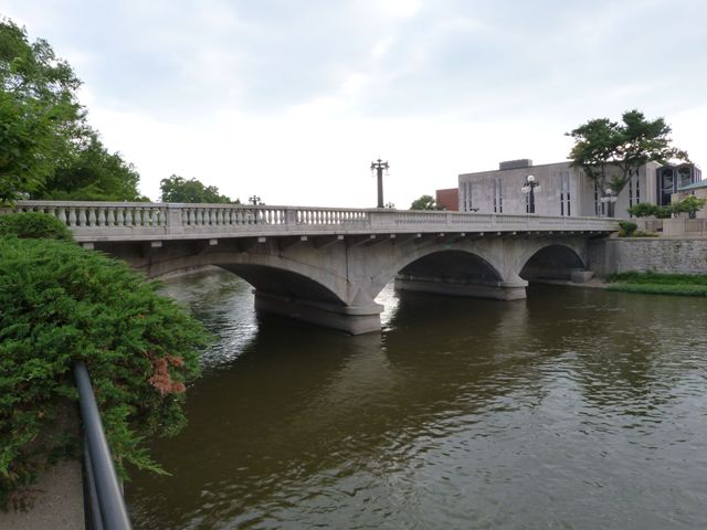 Benton Street East Channel Bridge