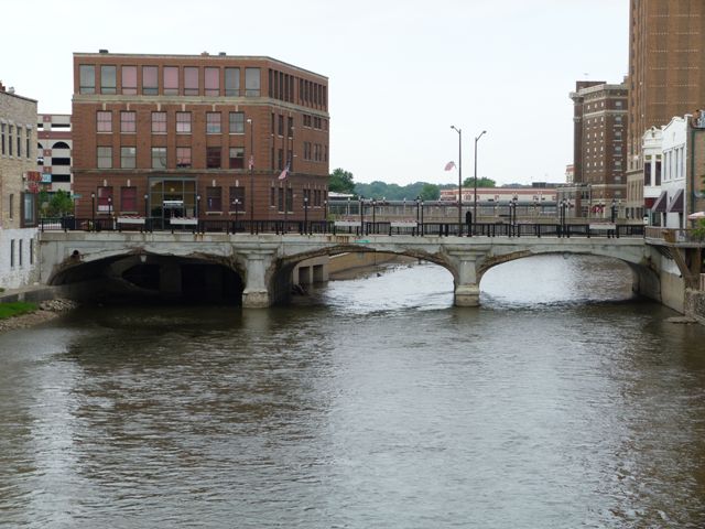 Downer Place West Channel Bridge