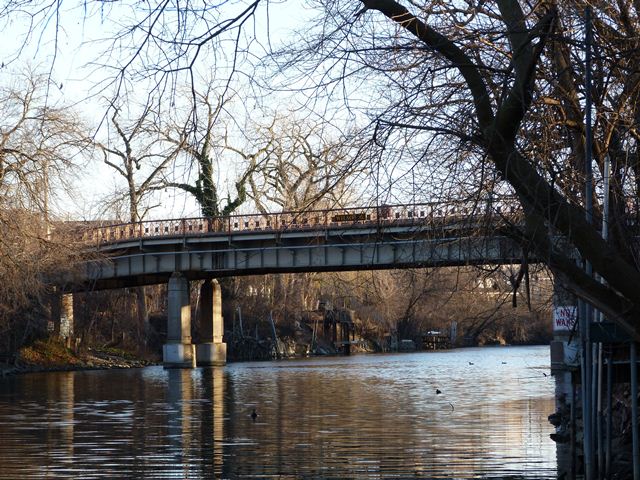 Wilson Avenue Bridge