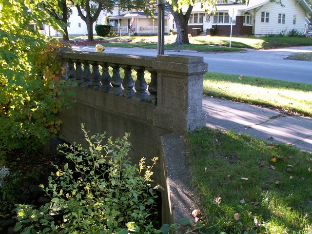 Beardsley Avenue Bridge