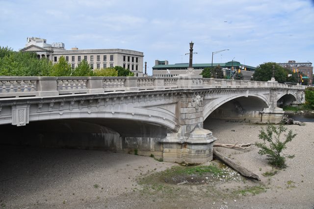 Meridian Street Bridge