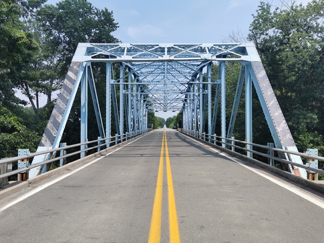 IN-256 West Bridge