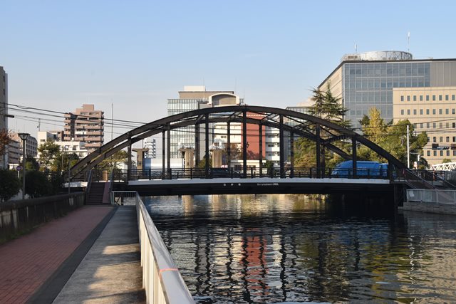 白妙橋 (Shirotae Bridge) (しらたえはし)