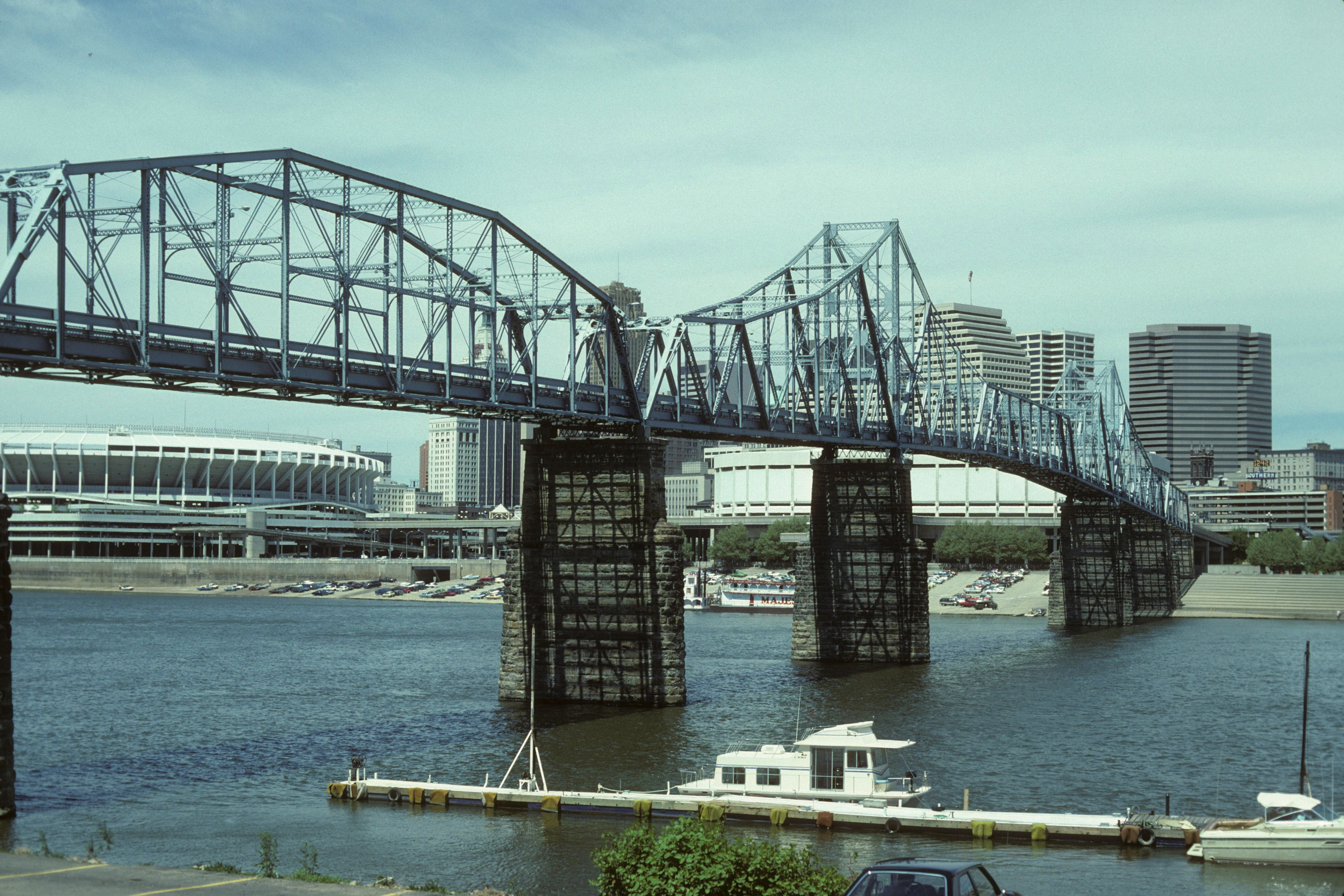 HistoricBridges.org - Central Bridge Photo Gallery