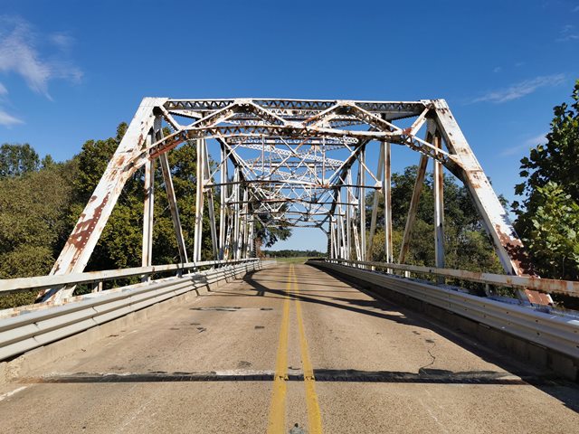 LA-15 Bridge