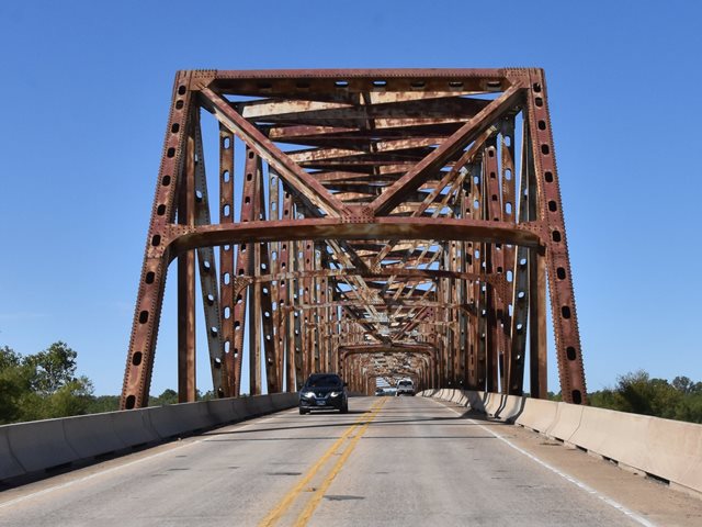 Jimmie Davis Bridge