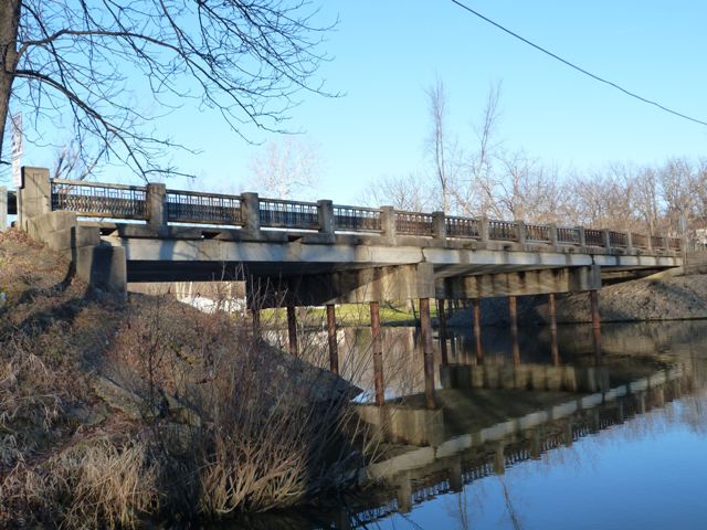 Charlton Park Road Bridge