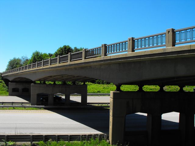 Highland Avenue Bridge