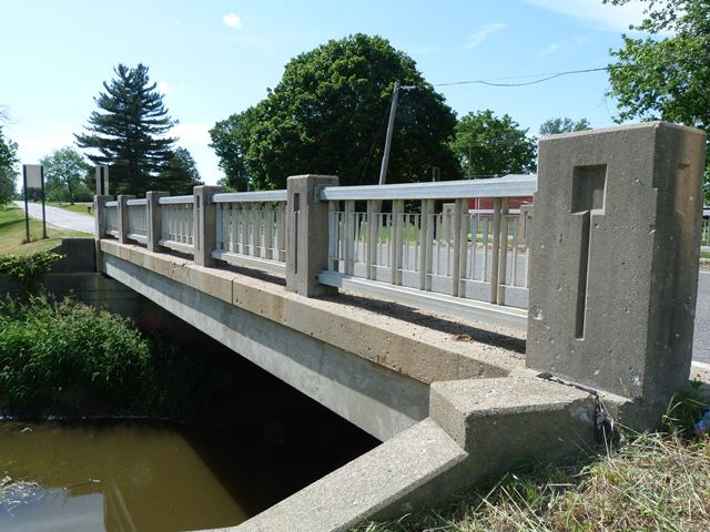 Holt Road Doan Creek Bridge