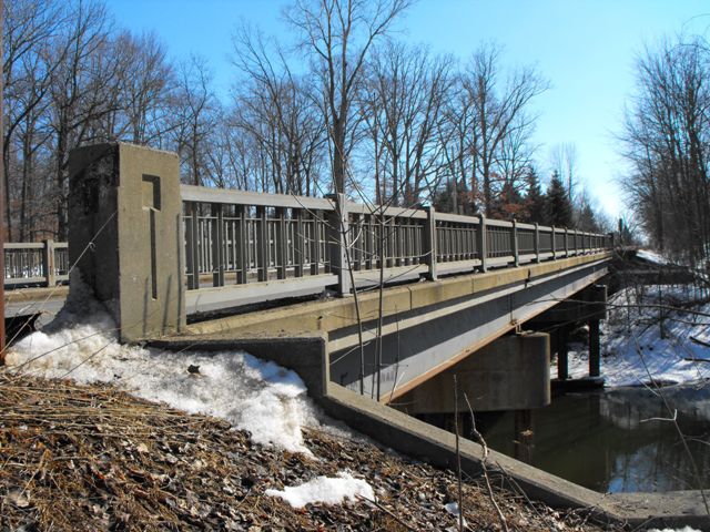 New Lothrop Road Bridge