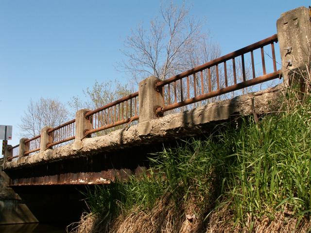 Riley Center Road Bridge