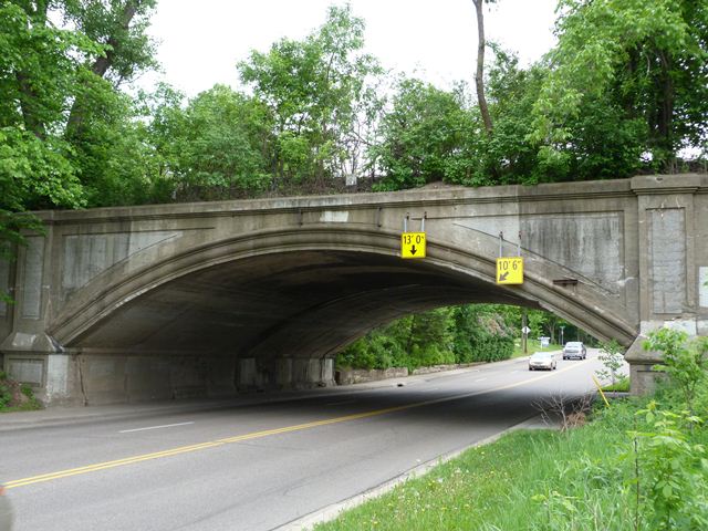 Lexington Parkway Railroad Overpass