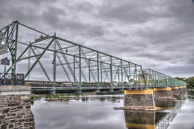 Calhoun Street Bridge