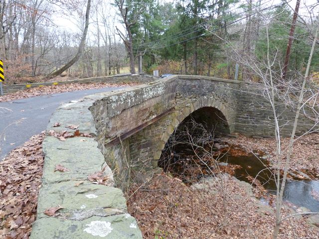 Horseshoe Bend Road Bridge