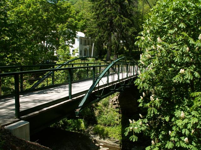 Beach Road Bridge