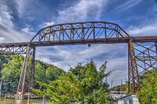 Dunkirk, NY, CSX (former New York Central RR) bridge over C…