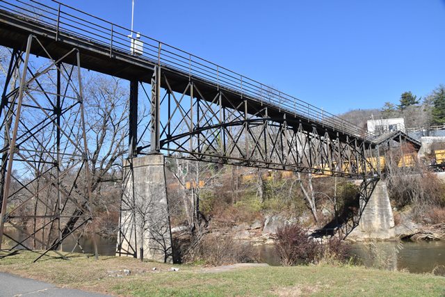 Spruce Pine Footbridge