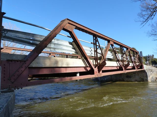 Artemesia Glenelg Townline Bridge