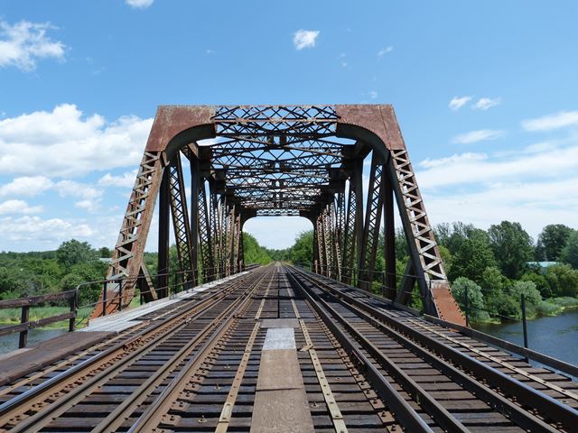 Merrickville Railway Bridge