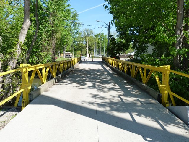 Strathroy Victoria Park Bridge