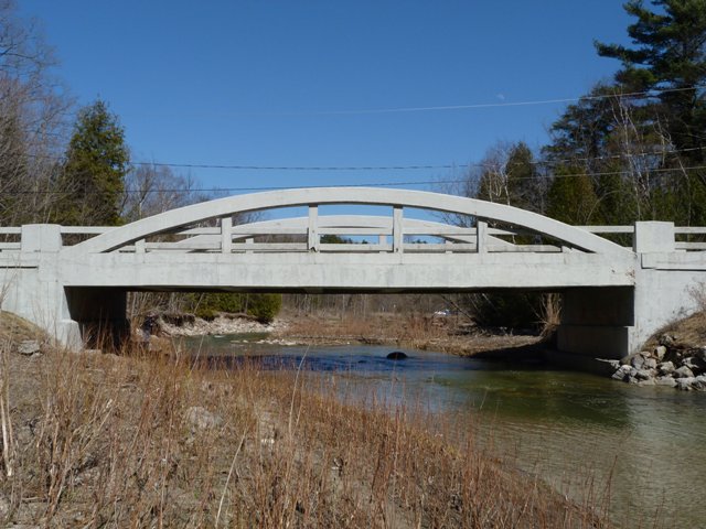 Twyn Rivers Drive Little Rouge River Bridge