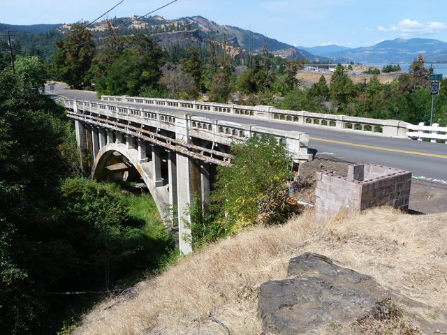 Mosier Creek Bridge