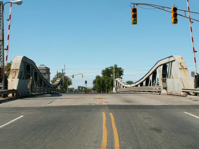Jefferson Avenue Bridge