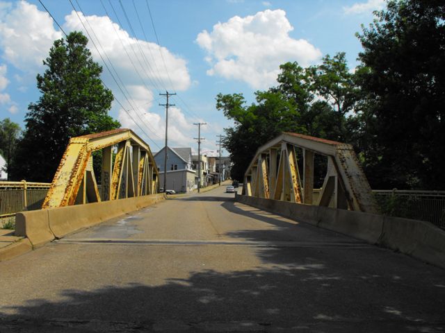 Carothers Avenue Bridge