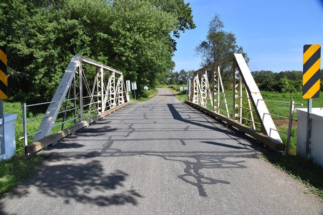 Elkview Road Bridge