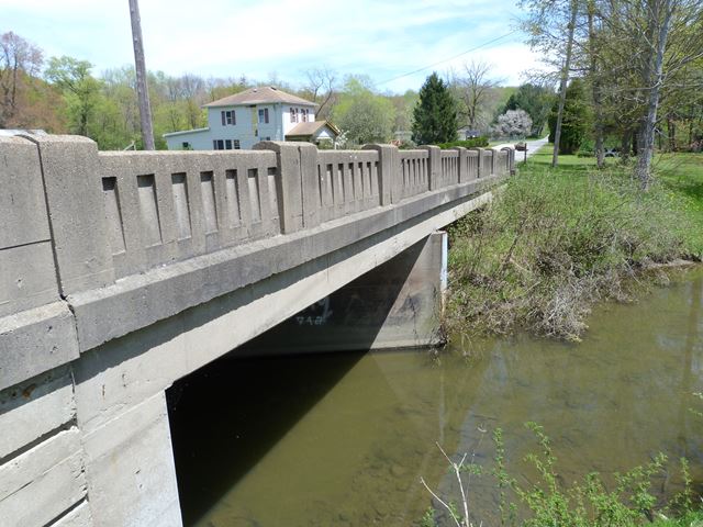 Dicksonburg Road Bridge