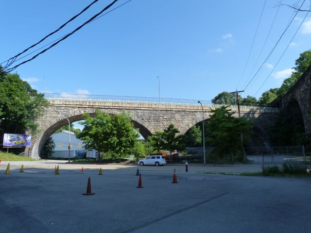 Lincoln Avenue Bridge