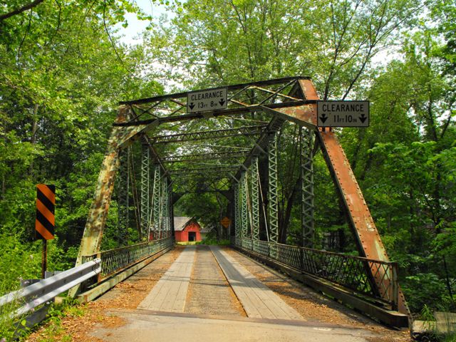 Moreland Township Road Bridge