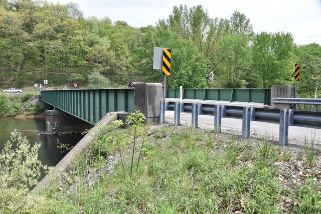 Weaver Road Bridge