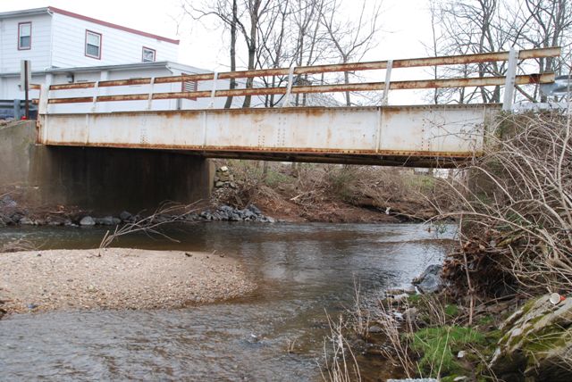 Weaver Road Bridge