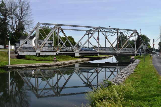 Pont 7 (Bridge 7)