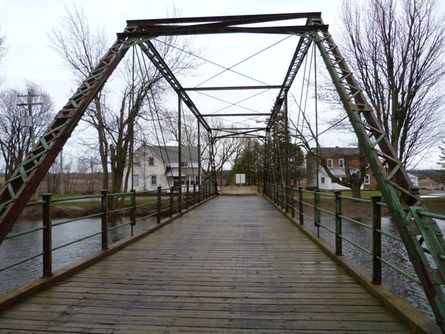 Pont Kensington (Kensington Bridge)