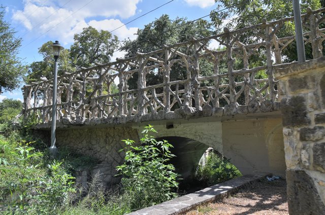 Dionicio Rodriguez Bridge