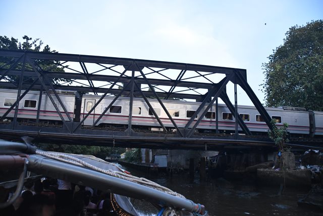 สะพานรถไฟคลองแสนแสบ (Khlong Saen Saep Railway Bridge)